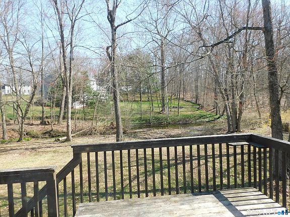 3rd image of 132 North Airline Road