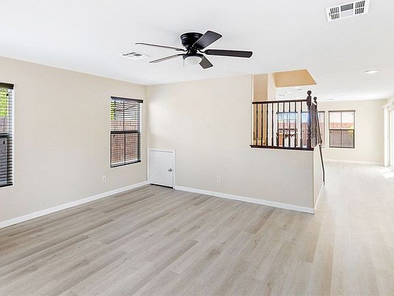 3rd image of 10725 Broxden Junction Ave