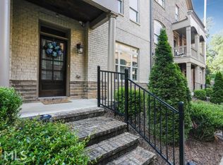 612 Luckett Ct, Smyrna, GA 30080