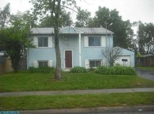 760 Amwell Rd N, Columbus, OH 43207