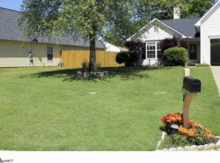 3 Riverchase Ct, Simpsonville, SC 29680