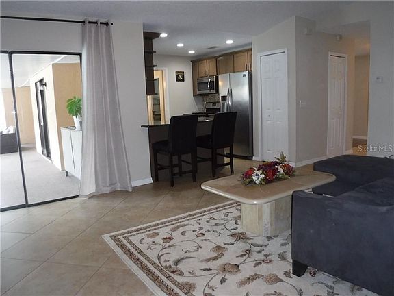 5th image of 7232 Burnway Dr