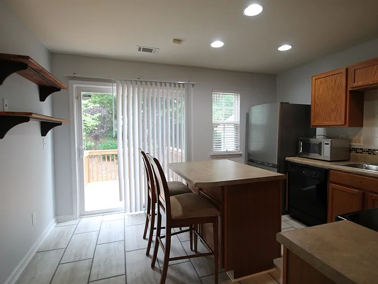 7309 Sun Dance Dr — Photo 12