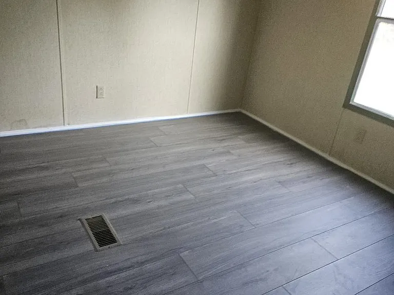 991 McCord Rd — Photo 3