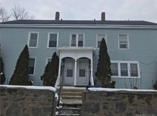 412-414 Norwich Ave, Taftville, CT 06380