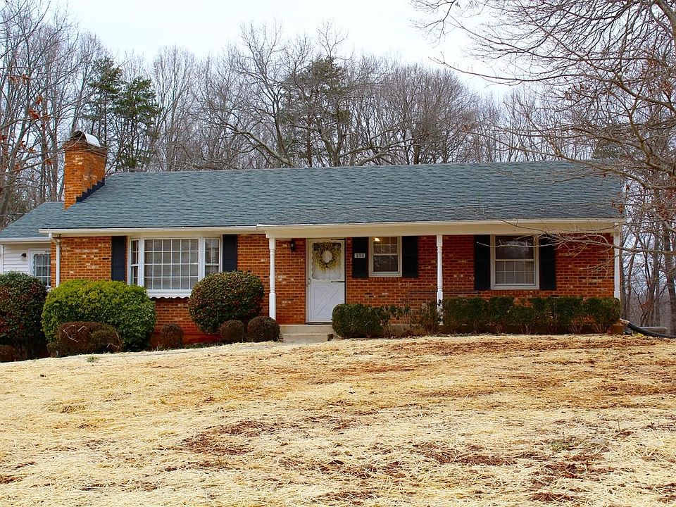 1st image of 154 Laurel Dr