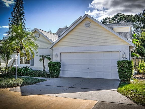 3rd image of 7814 Ontario Street Cir