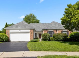 2528 Westminster Ln, Aurora, IL 60506