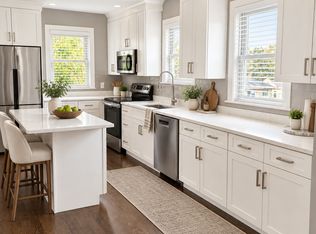 105 Independence Ave, Quincy, MA 02169