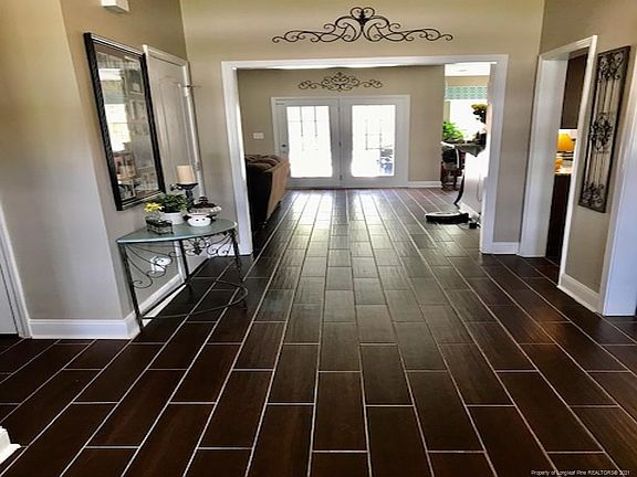 4th image of 4447 Jockey Whip Ln