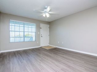 302 Lake Parsons Grn Unit 206, Brandon, FL 33511