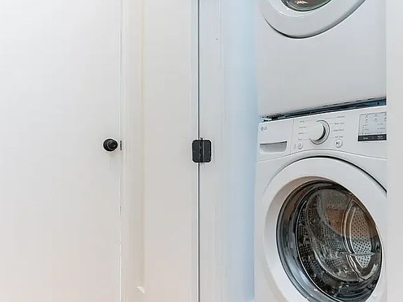3rd image of 428 Bleecker St #3L
