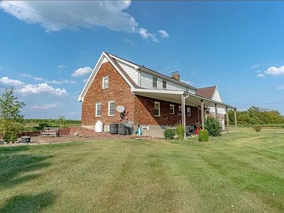 2nd image of 2475 Whitesides Rd