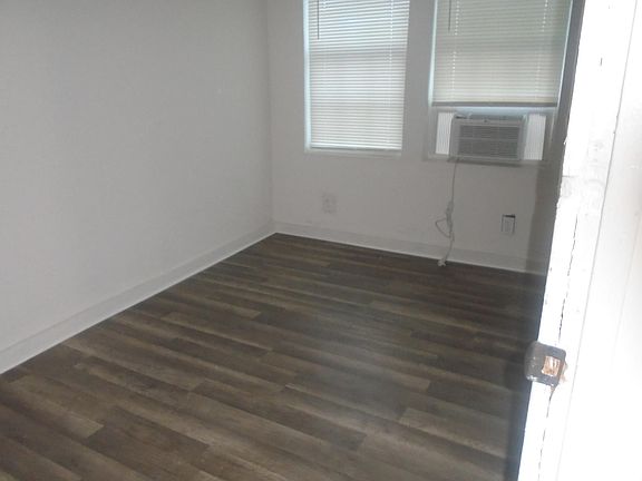 3rd image of 1603 55th St #1