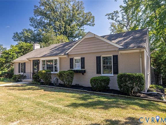 5th image of 8415 Holly Hill Rd