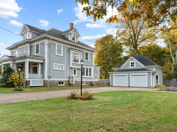 156 Summer St, Summerside, PE C1N 3J6