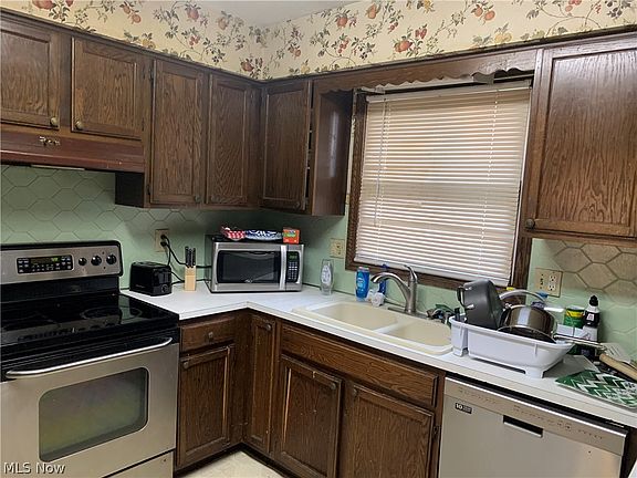 2nd image of 5784 Starview Dr