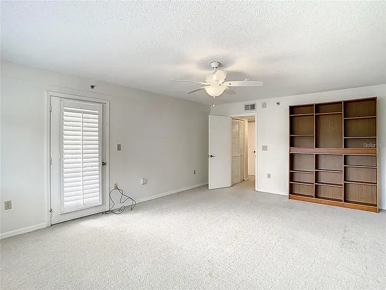 1158 Carmel Cir #430 — Photo 7