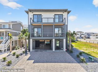310 E 2nd St, Ocean Isle Beach, NC 28469