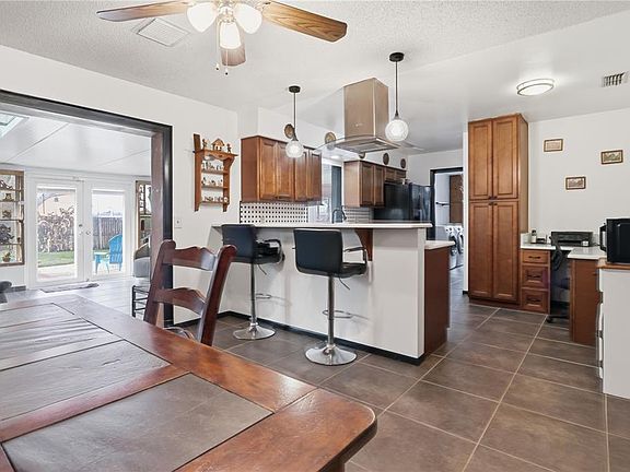 5th image of 1307 Ortega St