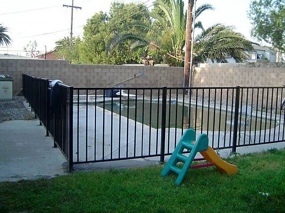 new pool fence