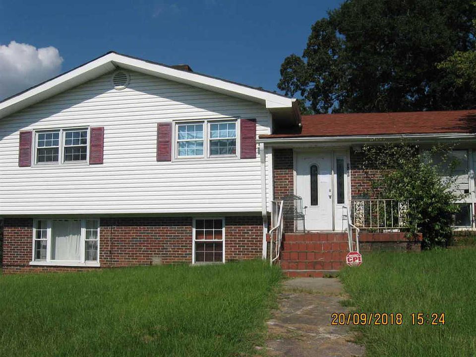 1st image of 320 Caulder Ave