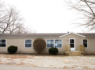 104 E State Road 64, Birdseye, IN 47513