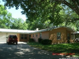 409 E Wright Blvd, Universal City, TX 78148