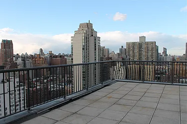 Rented by Pi Capital Partners