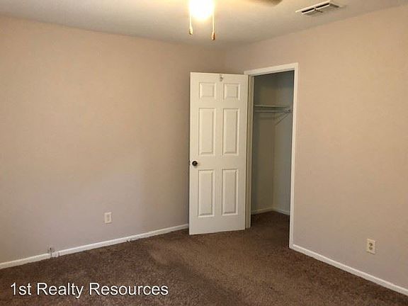 5th image of 6200 Sandra Dr