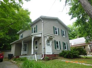 178 Center St, Ashburnham, MA 01430