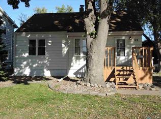 3104 S Walts Ave, Sioux Falls, SD 57105