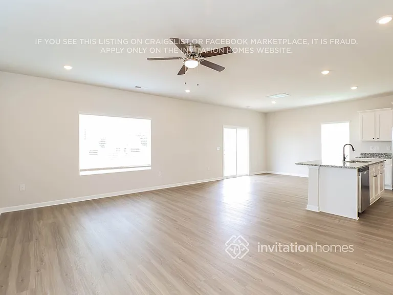 3331 Fox Hall Dr — Photo 6