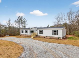 533 Pearwood Rd, Royston, GA 30662