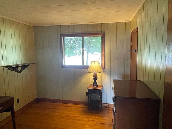 5th image of 1778 Pleasant Ridge Rd