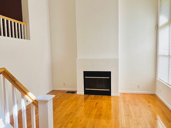3rd image of 152 Montelena Ct