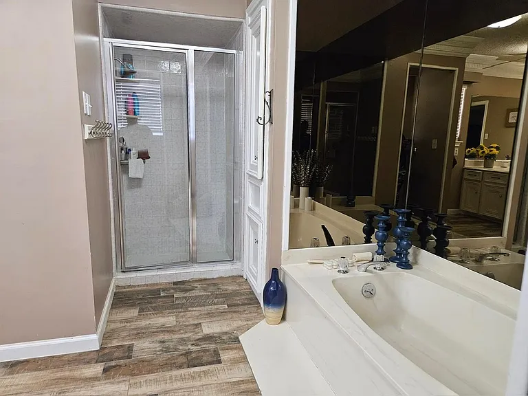 347 W Champions Colony #III — Photo 16