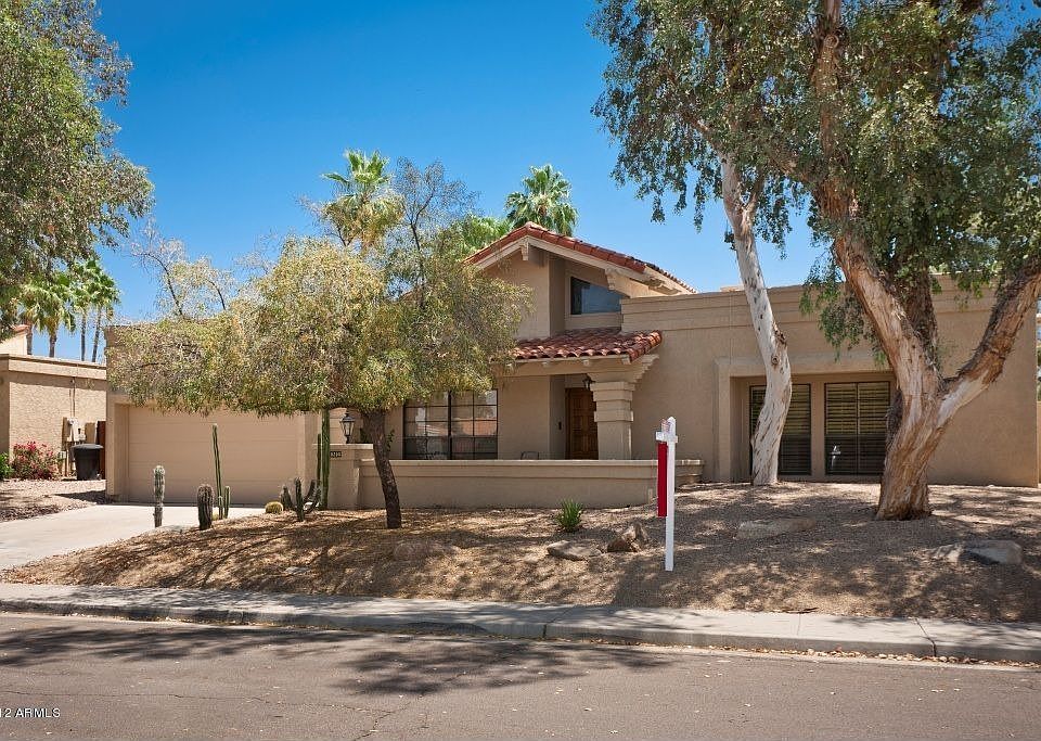 1st image of 10205 N 78th Way