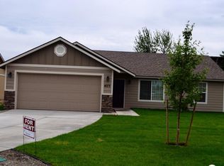 4173 W Grand Ronde Ave, Kennewick, WA 99336