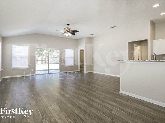 5th image of 808 Marjories Way