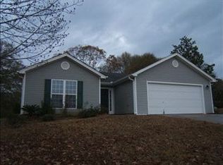 1030 Tia Dr, Bethlehem, GA 30620