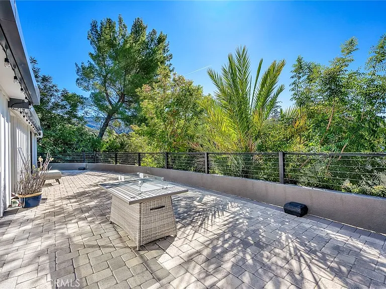 24301 Sylvan Glen Rd — Photo 42