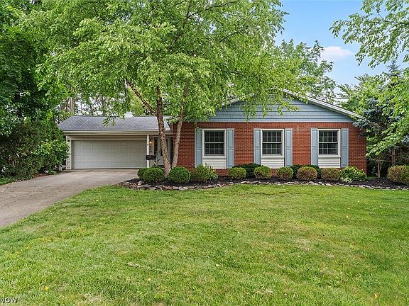 2nd image of 5643 Park Ridge Dr