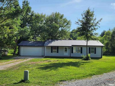 3 Warren Way, Dix, IL, 62830