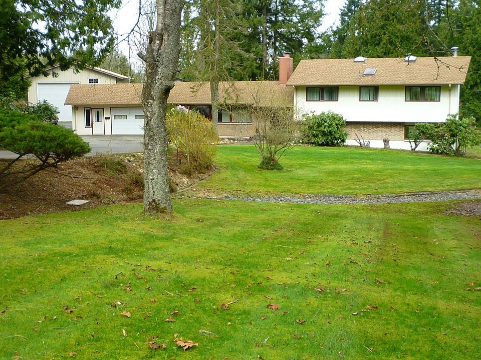 2nd image of 4003 Lakeway Dr