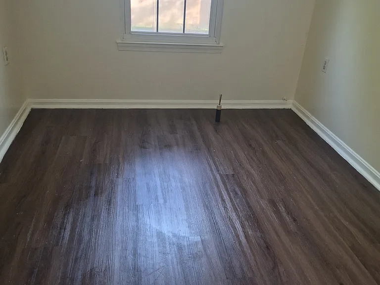 2501 McVeary Ct #B — Photo 3