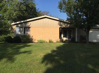 1021 Falcon Dr, Columbia, MO 65201