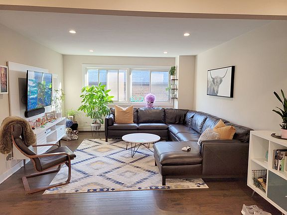 3rd image of 317 Wisconsin Ave APT 3A