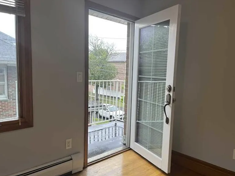 476 Highland Ave #1 — Photo 13
