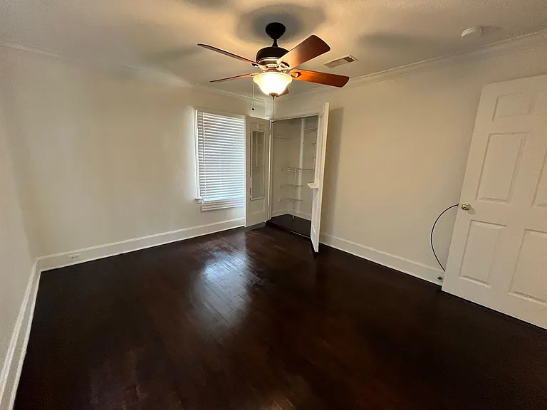 123 E Park Ave — Photo 12